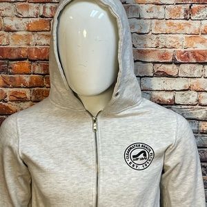 Surf style zipper up hoodie size XS, armpit to armpit 18”,length 25”.